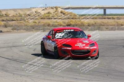 media/Sep-04-2022-CalClub SCCA (Sun) [[1ba13493be]]/Group 4/Off Ramp/